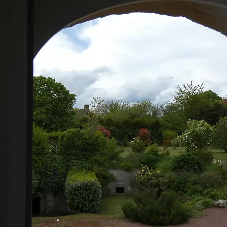 L'instant Detente Nyaraló *